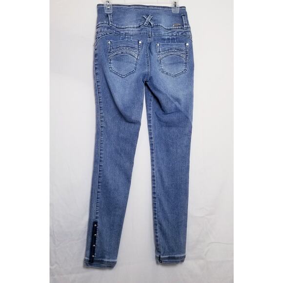 Mitzi Michel Embellished High Waisted 4-Button Skinny Jeans Sz 7 Juniors Sizing - Picture 4 of 10